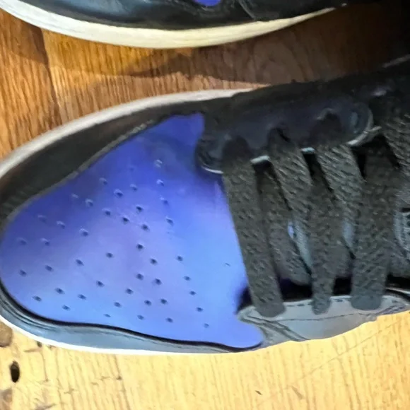 Nike Jordan low Dark Concord Men’s 9.5 Lakers Purple sneaker - Picture 6 of 10